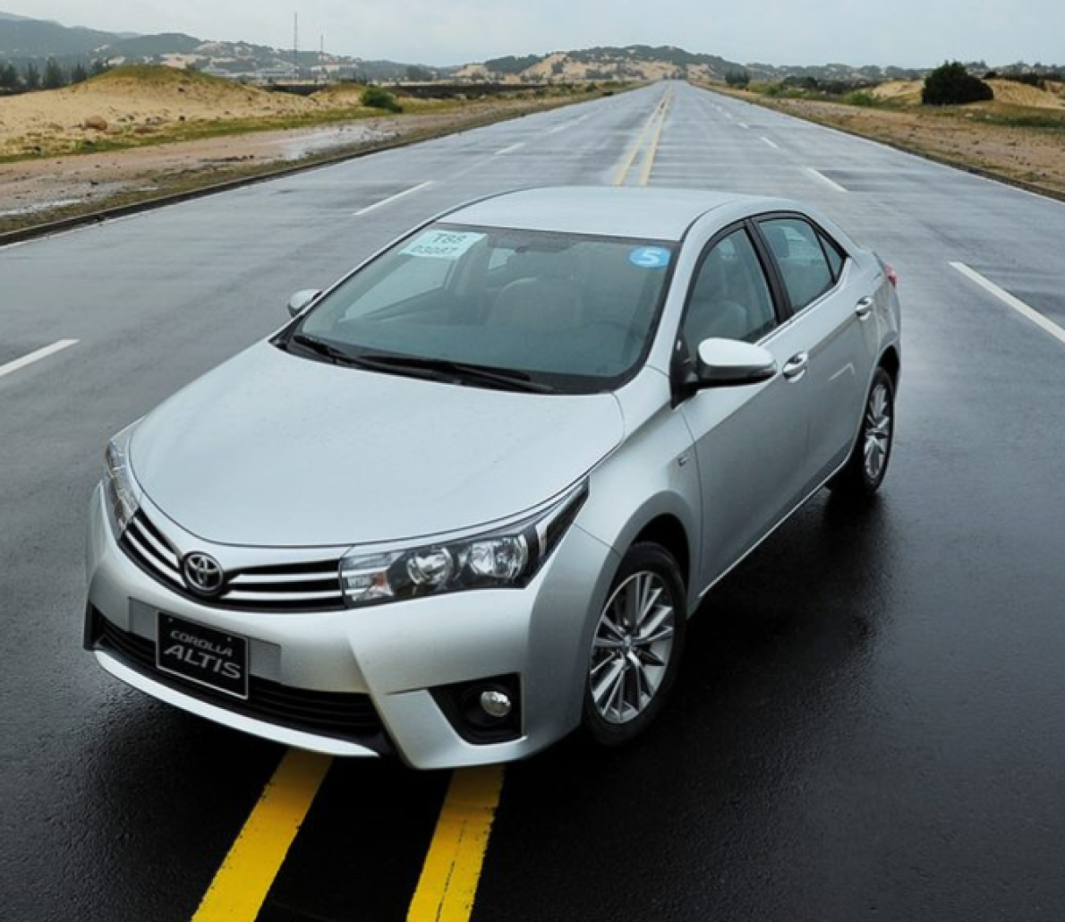 Toyota Corolla Altis