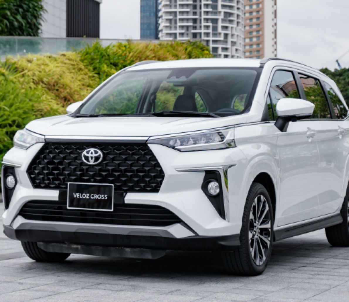 Toyota Veloz Cross